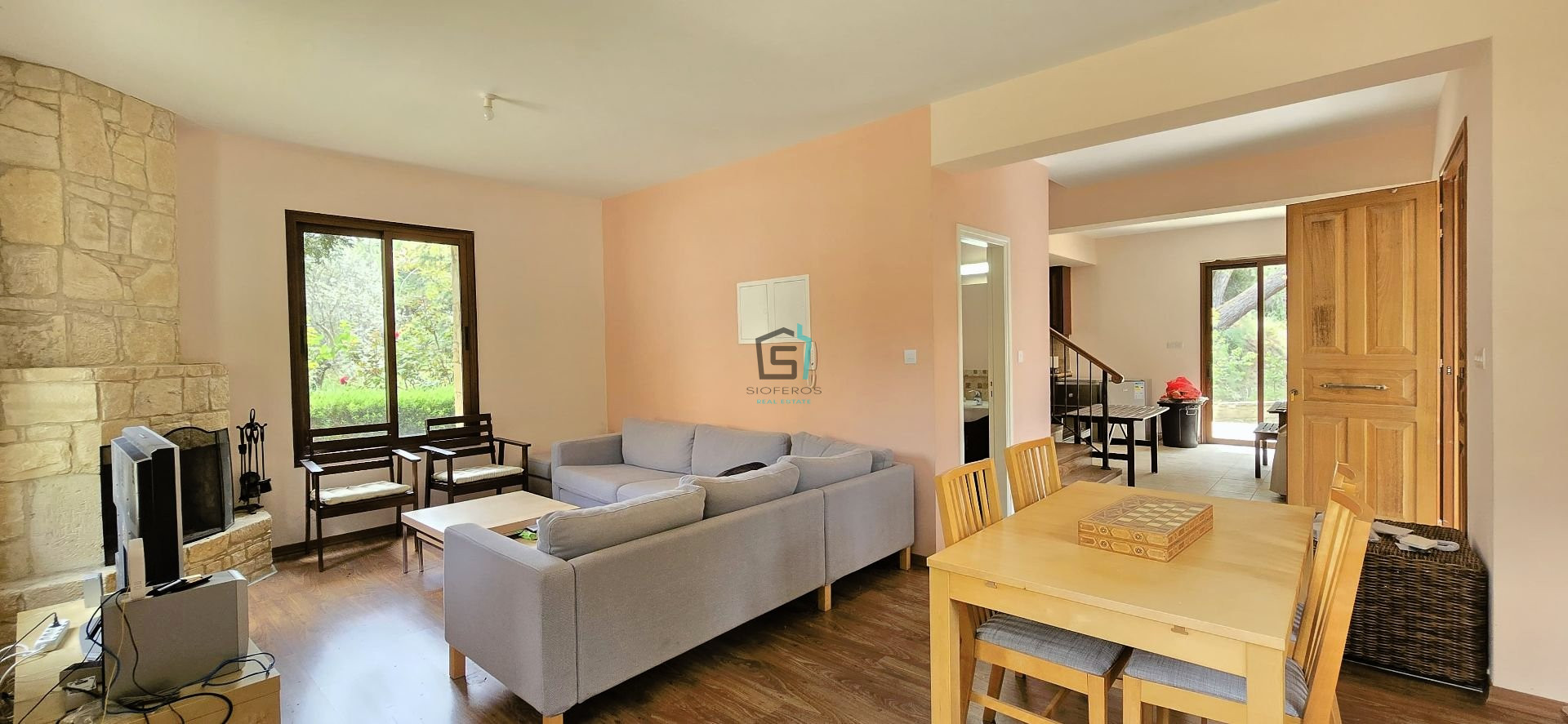 Traditional 3 Bedroom Stone House, Private Pool - Trimiklini - 3