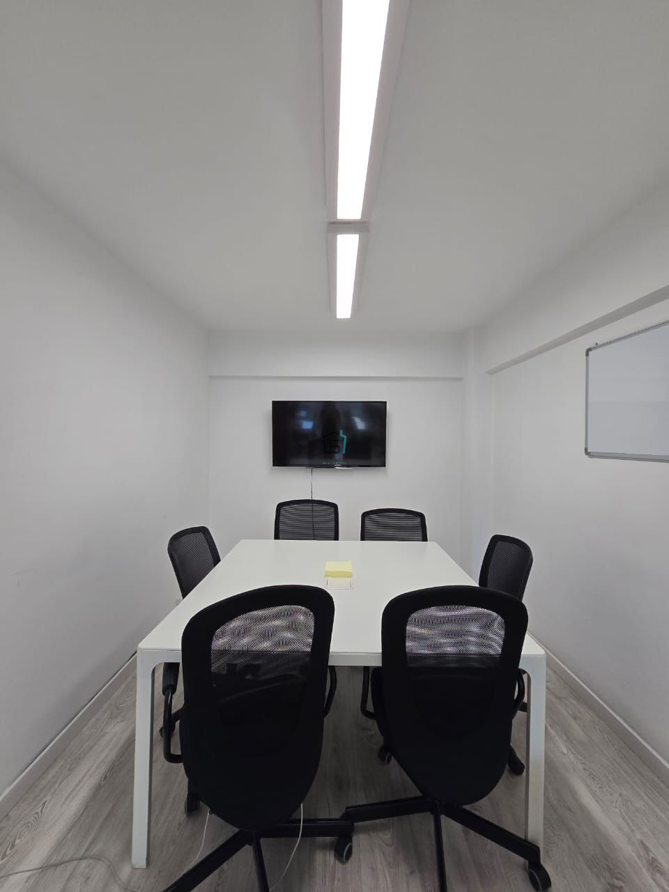 Modern Office 138 sqm - Historical Center - 2