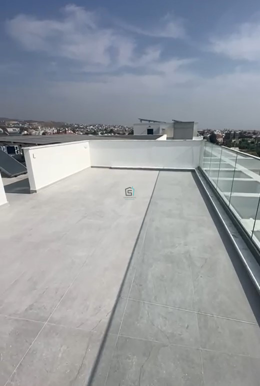 Amazing 3 Bedroom ROOF Terrace Apartment - Kato Polemidia - 3