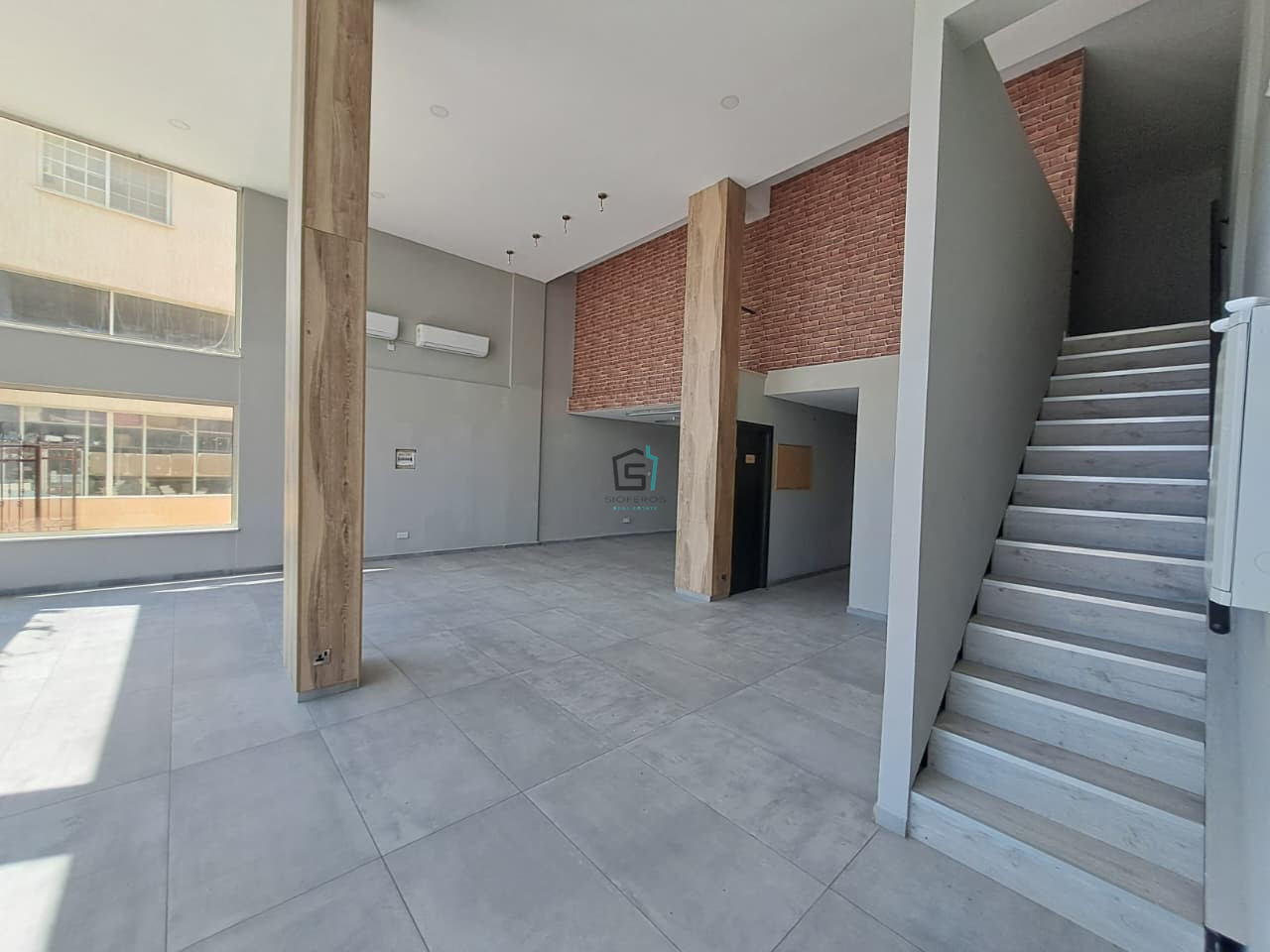 Commercial space - Agios Spyridonas 125 sqm - 2