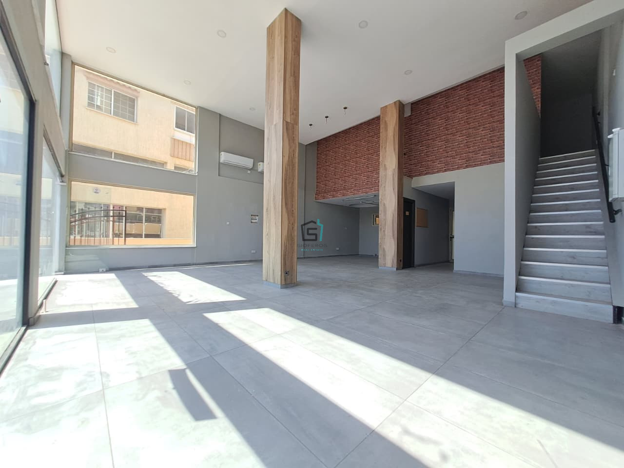 Commercial space - Agios Spyridonas 125 sqm