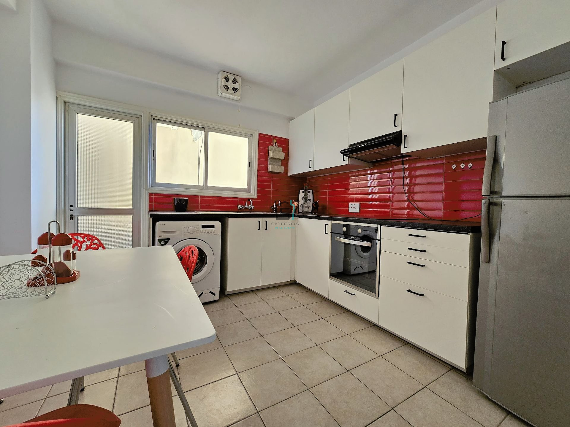 PRIME LOCATION 2 Bedroom City Centre - Enaerios - 4