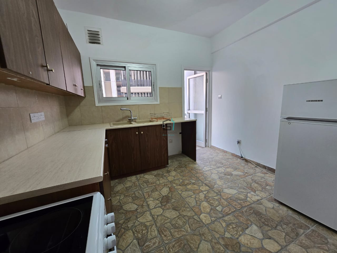 SEA VIEW 3 Bedroom Apartment - Neapolis - 4