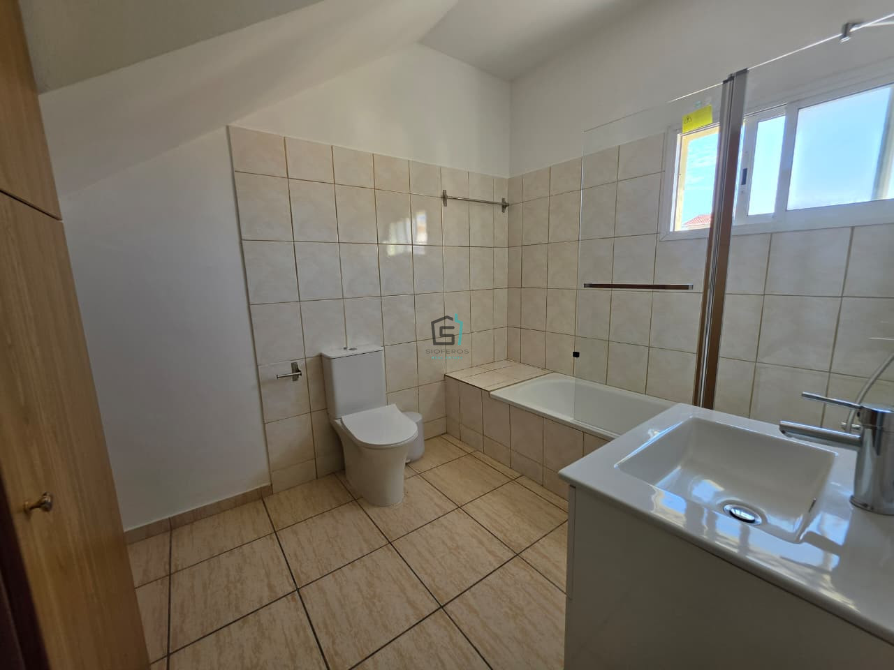 UNFURNISHED 2 Bedroom Apartment - Apostolos Varnavas - 4