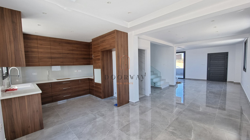 Detached house for sale 150 m² in Kato Polemidia, Limassol, Cyprus