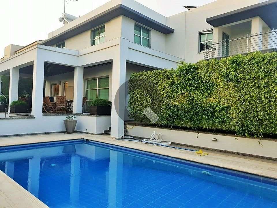 Three-bedroom house — Episkopi