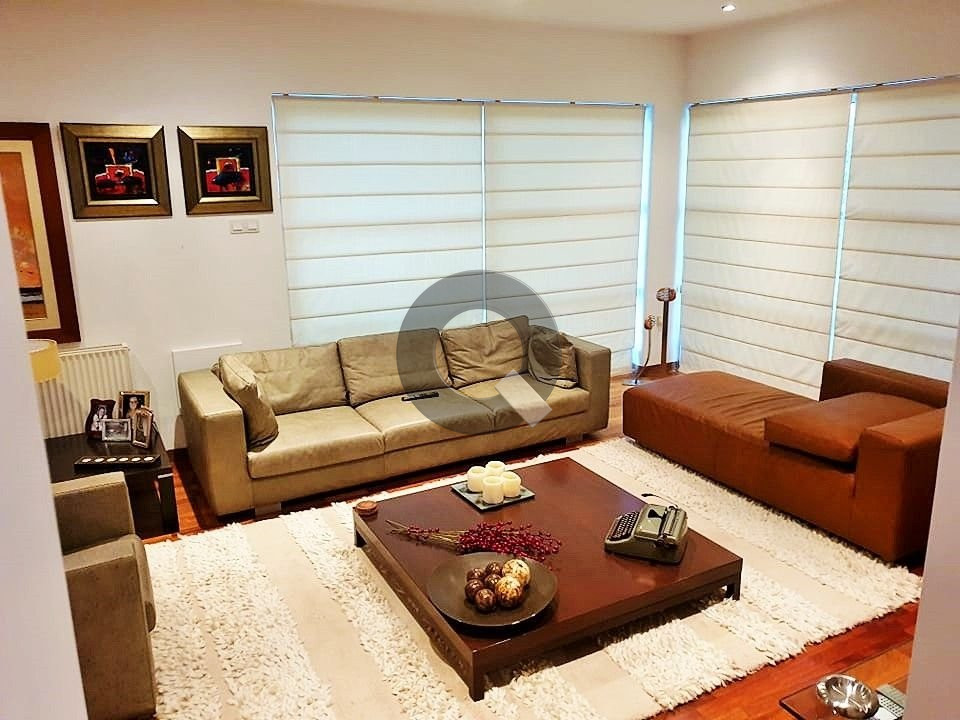 Three-bedroom house — Episkopi