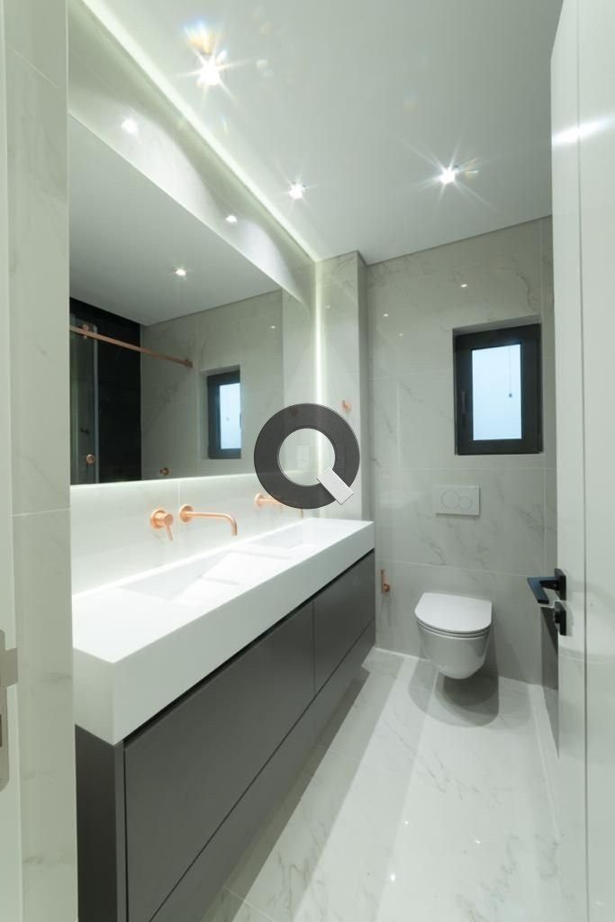 Three-bedroom apartment — Germasogeia