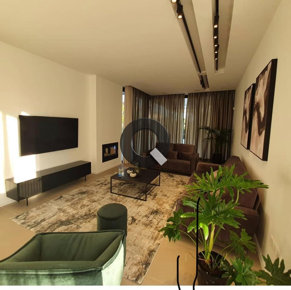 House — Kalogiroi