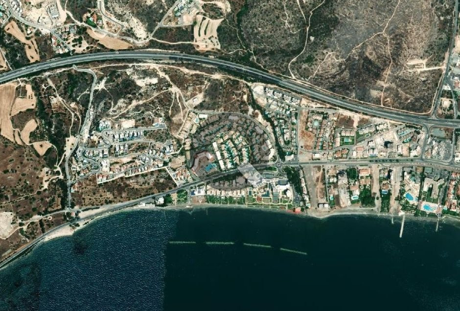 Land — Agios Tychon
