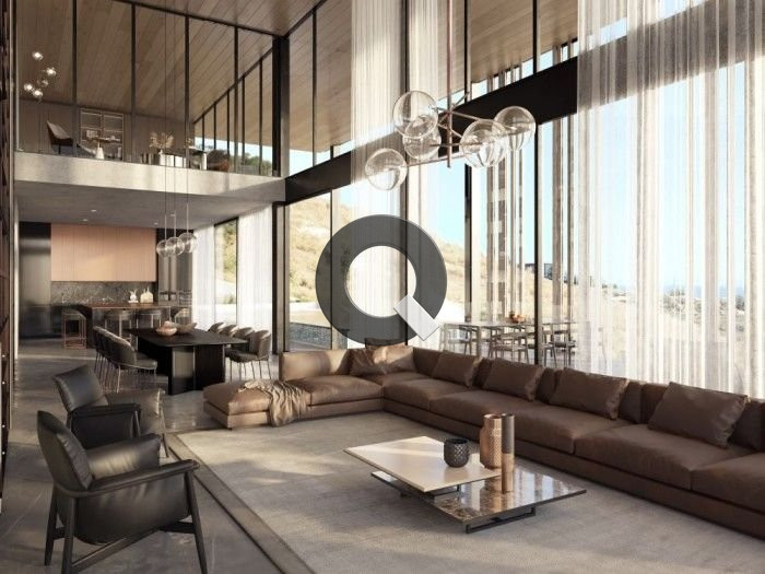 Five-bedroom house — Germasogeia