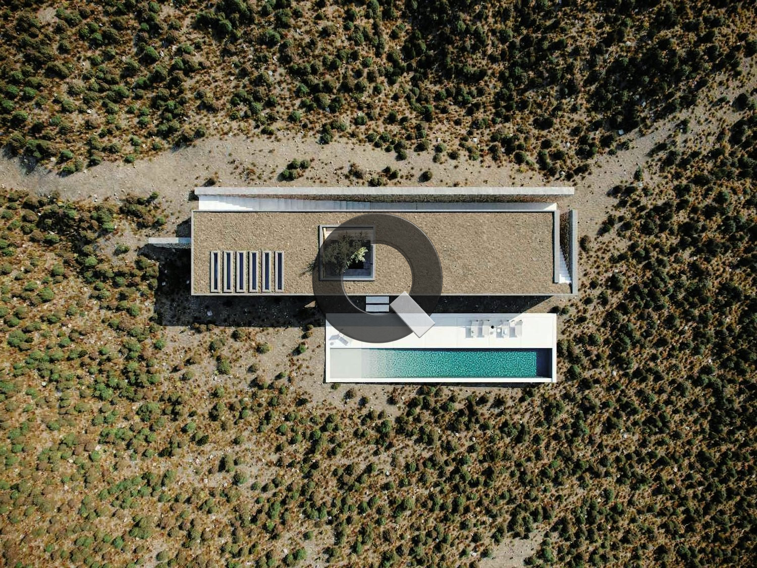 Four-bedroom house — Palodeia