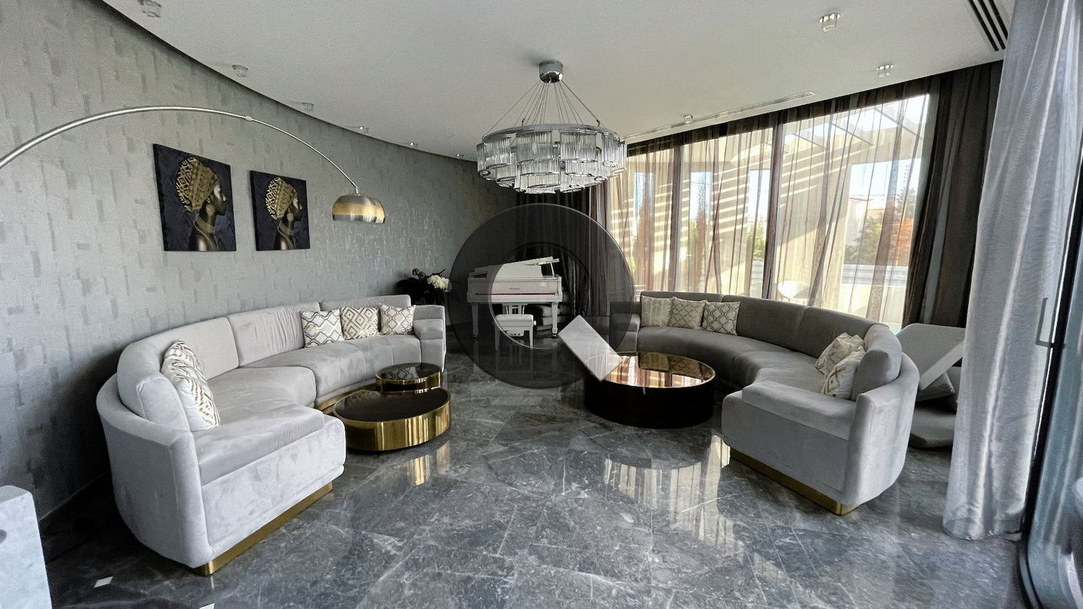 Five-bedroom house — Germasogeia