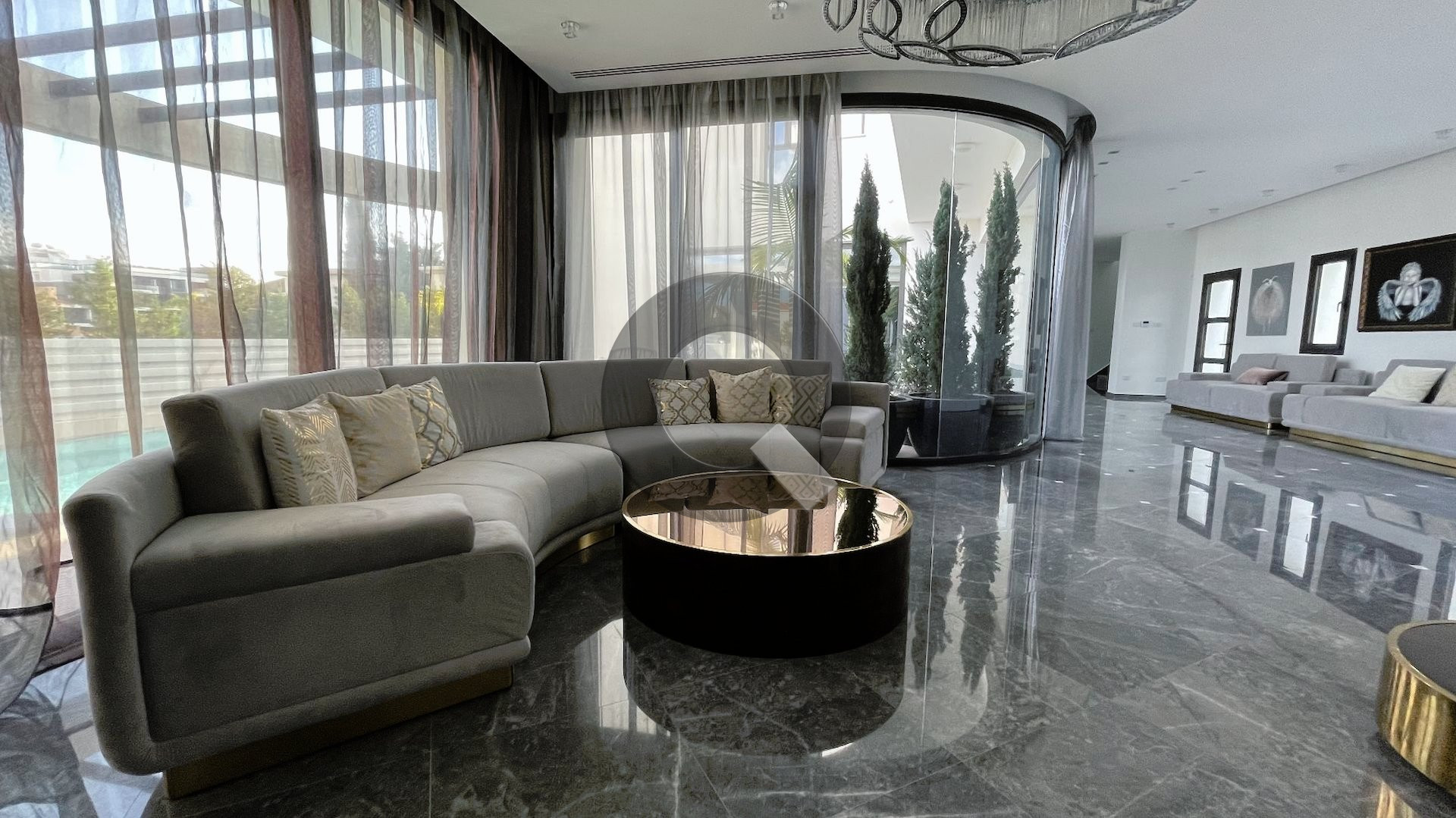 Five-bedroom house — Germasogeia