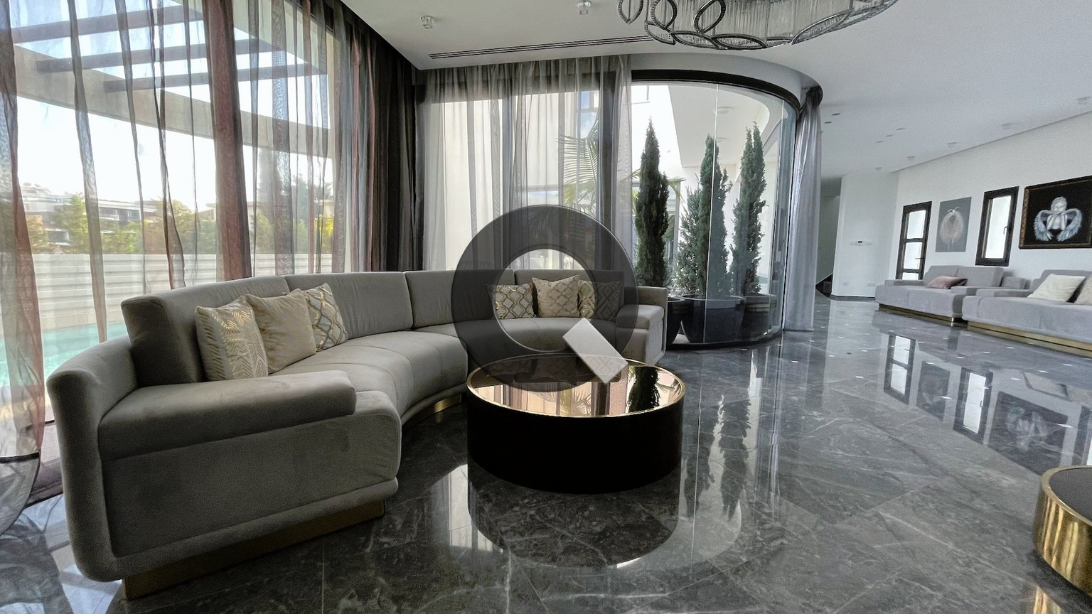Five-bedroom house — Germasogeia