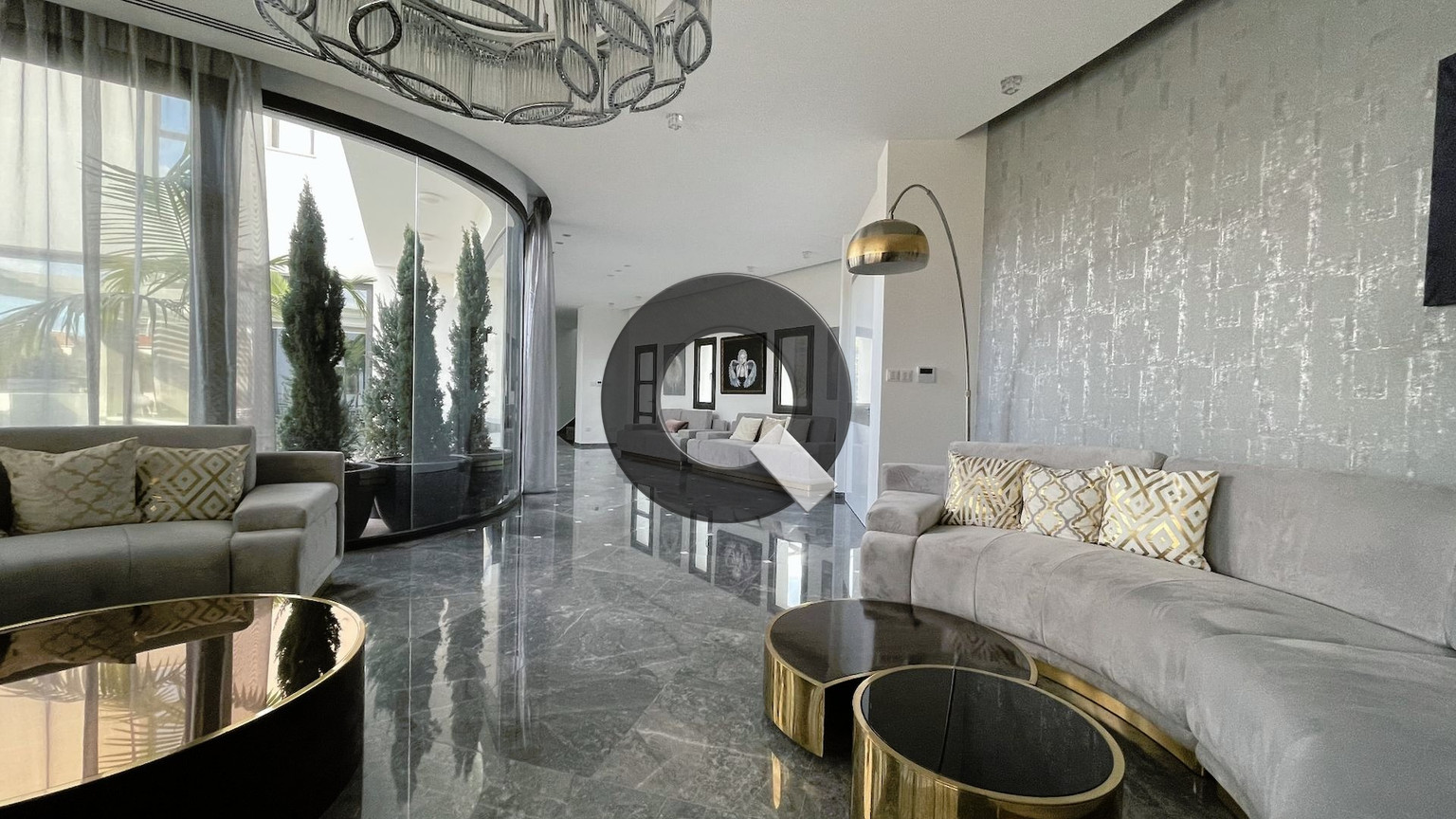Five-bedroom house — Germasogeia