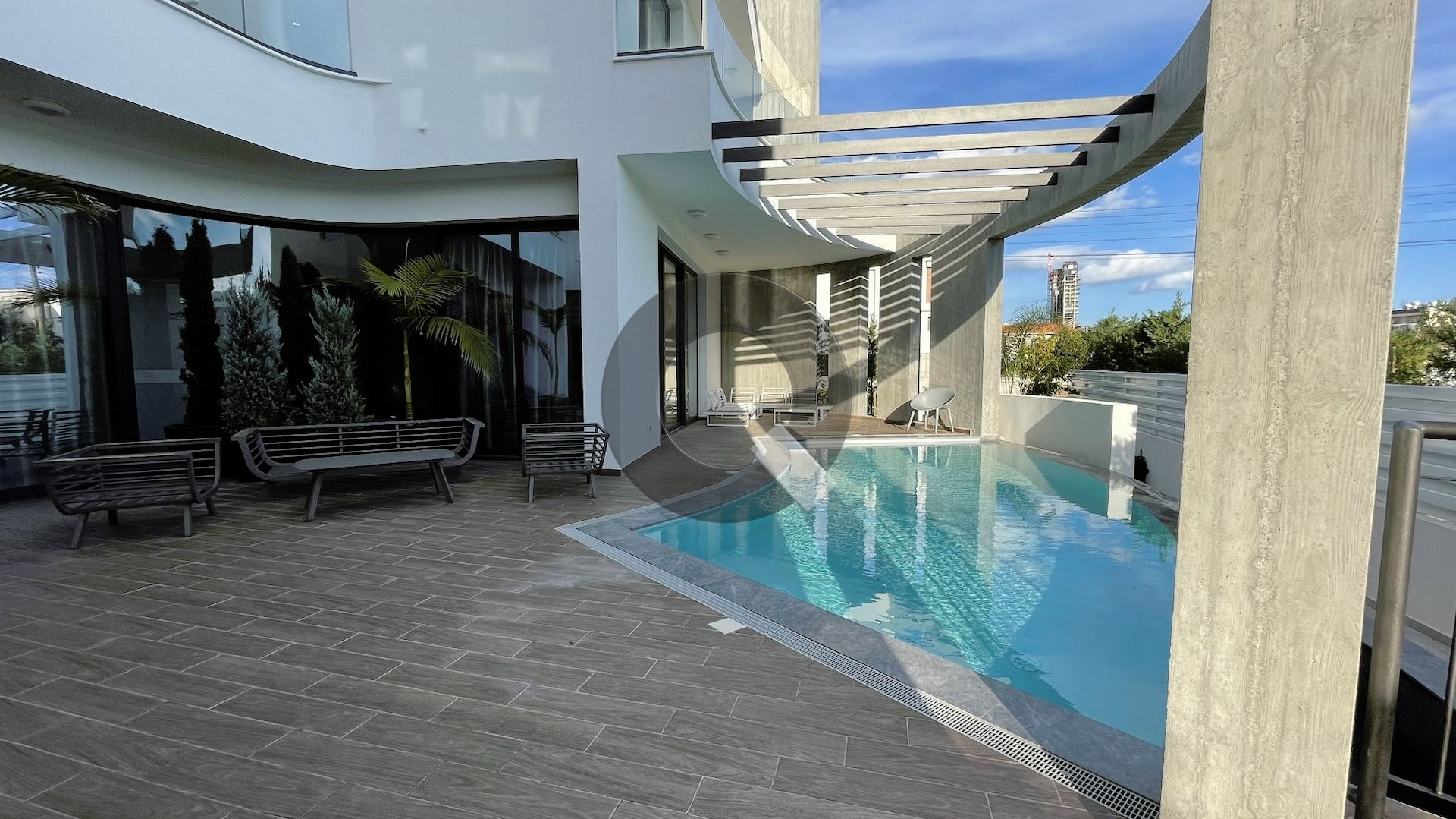 Five-bedroom house — Germasogeia