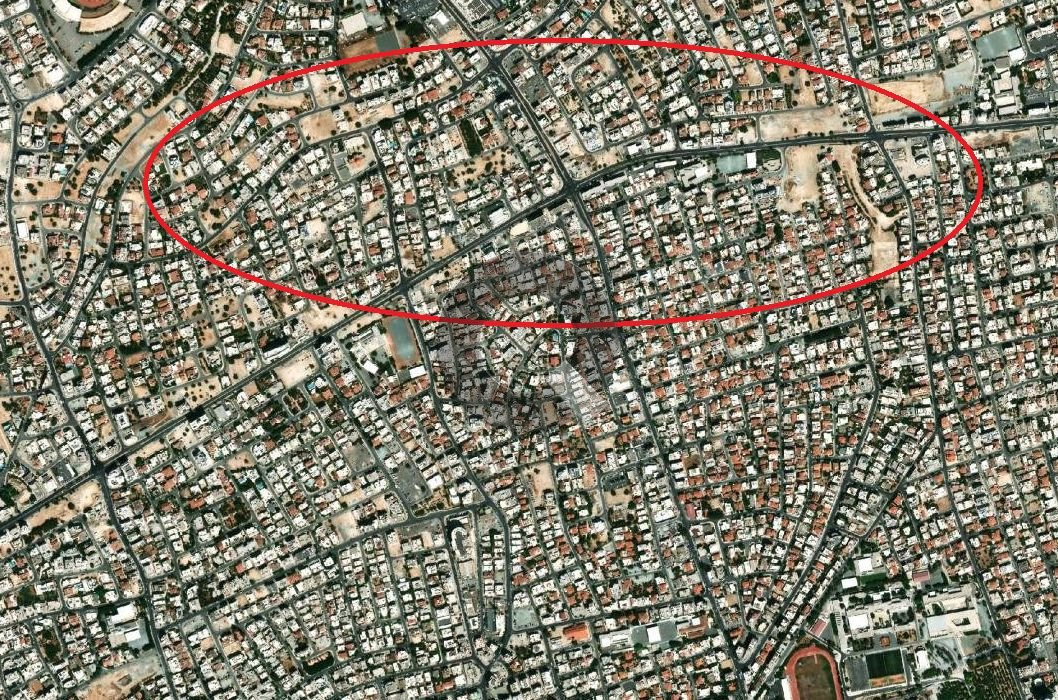 Building plot — Petrou kai Pavlou