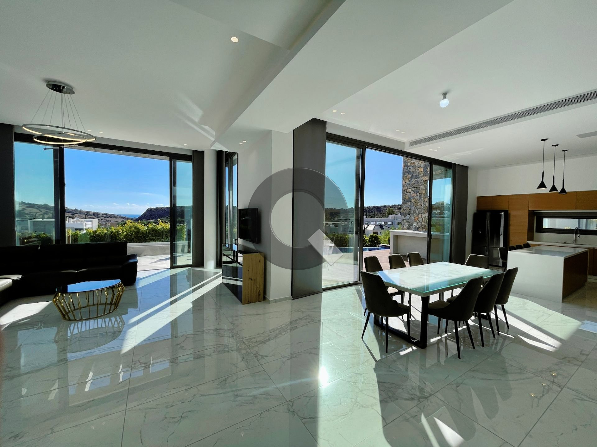 Four-bedroom house — Agios Tychon