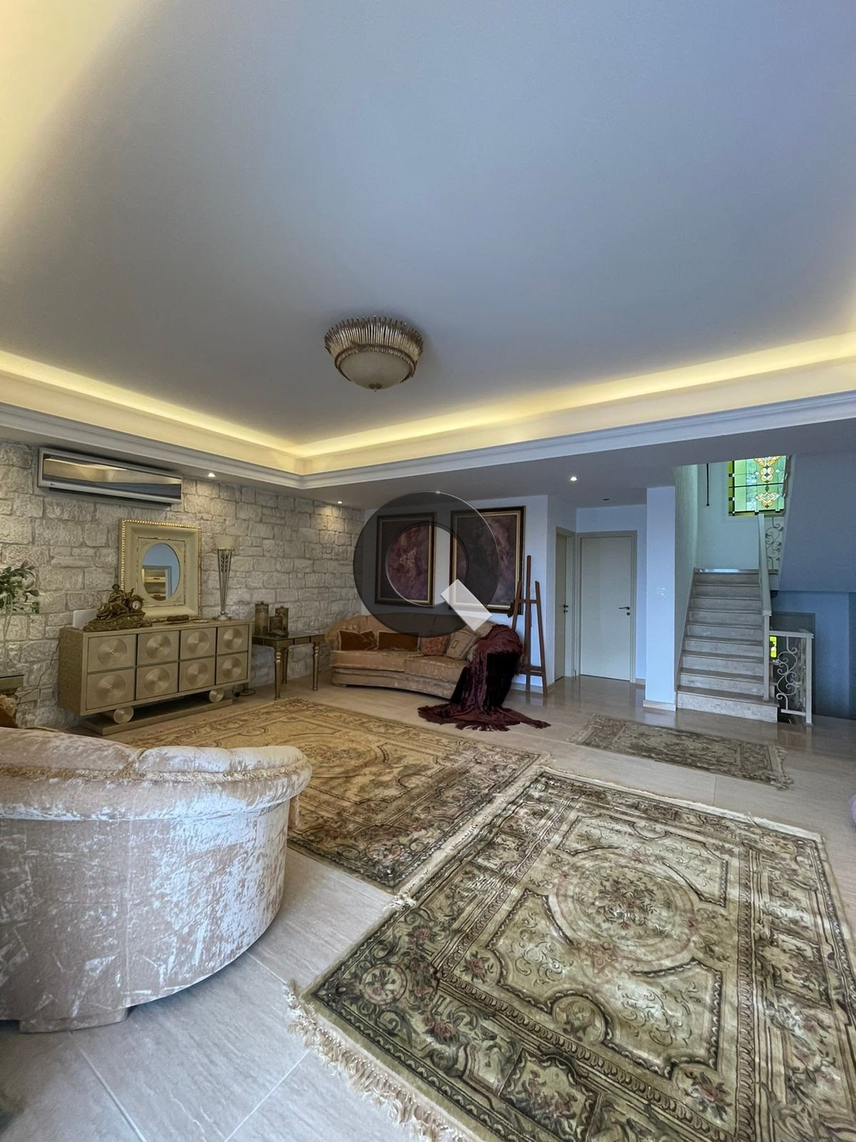 Five-bedroom house — Germasogeia