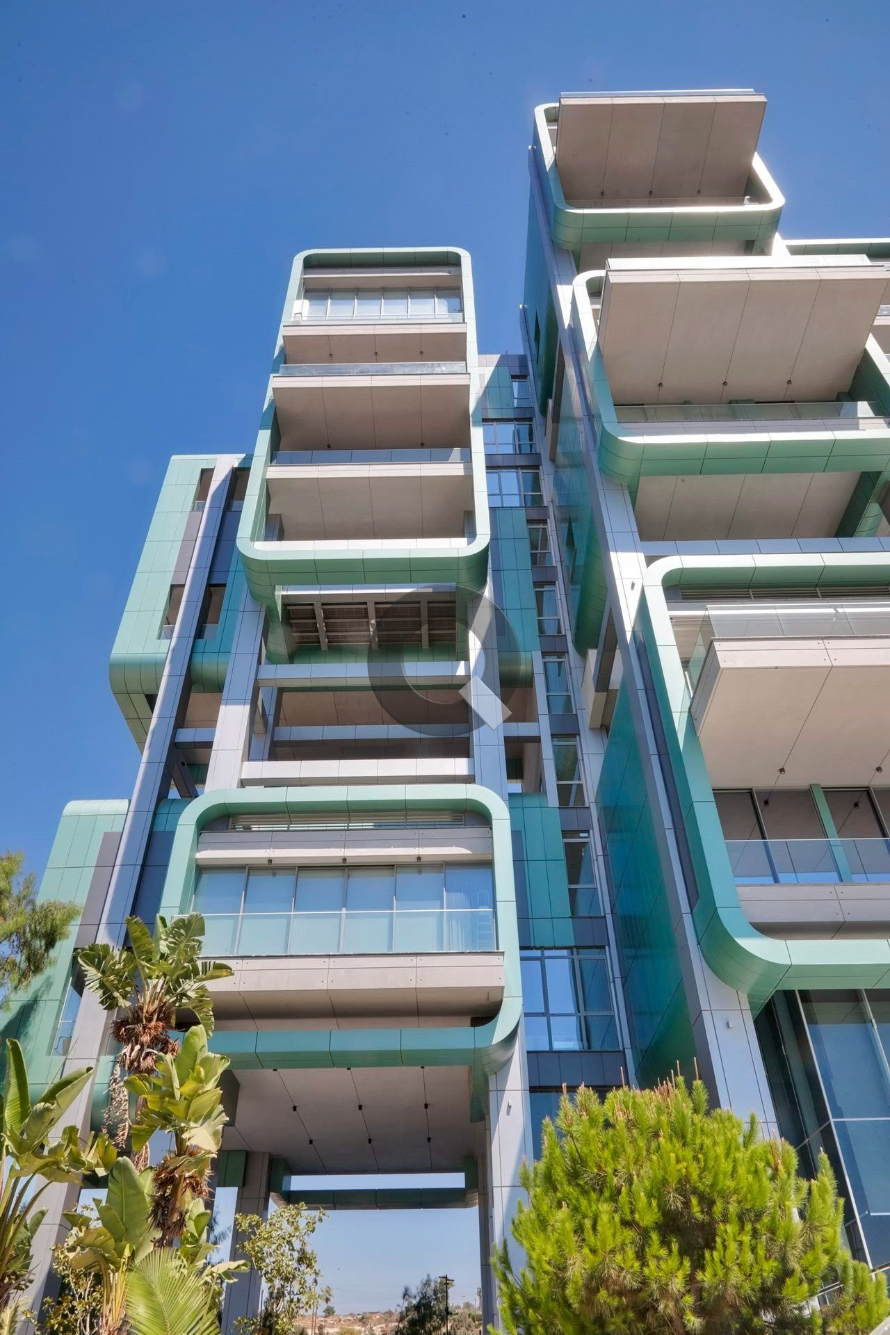 Three-bedroom apartment — Agios Tychon