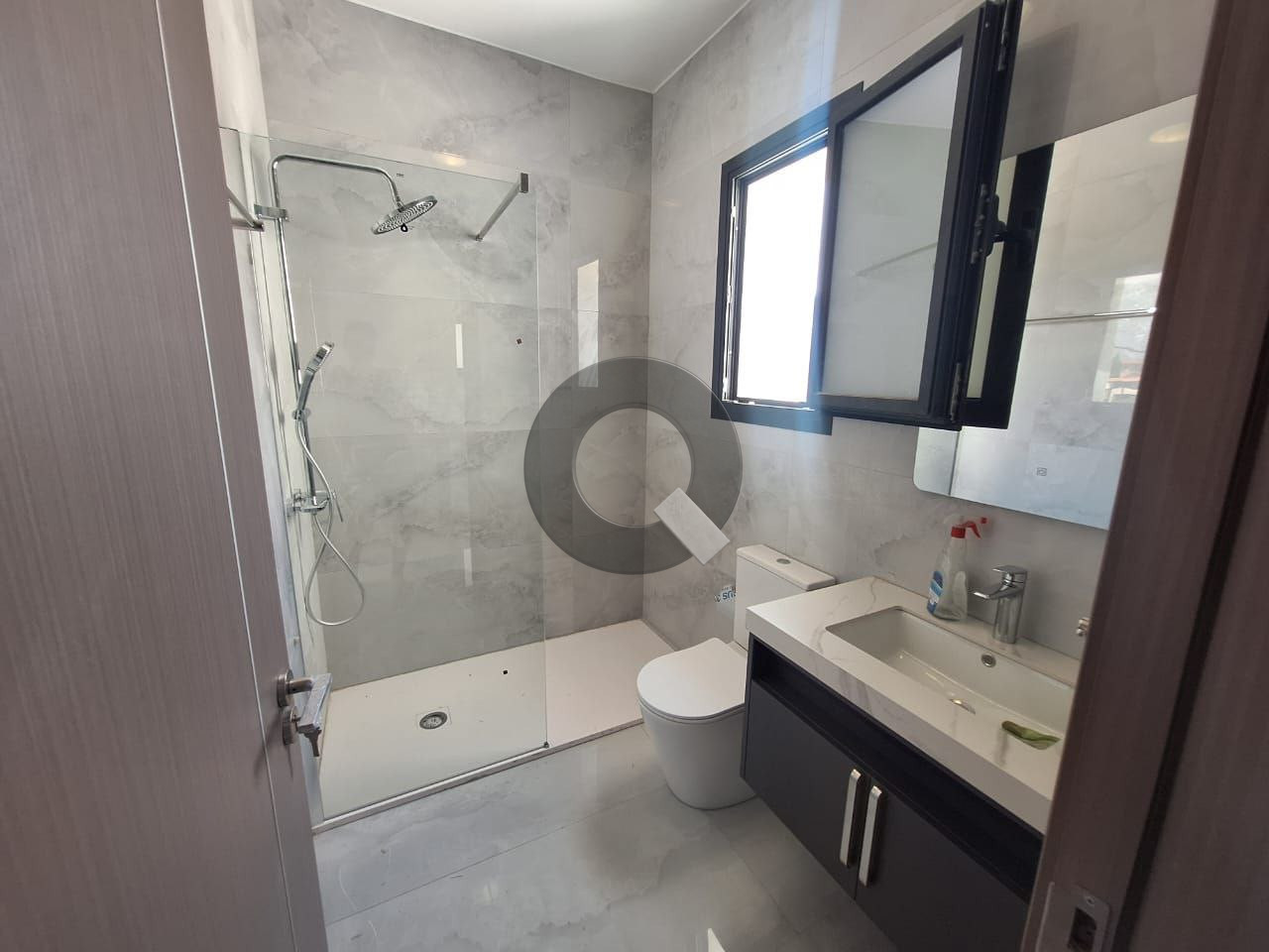 Three-bedroom house — Pyrgos