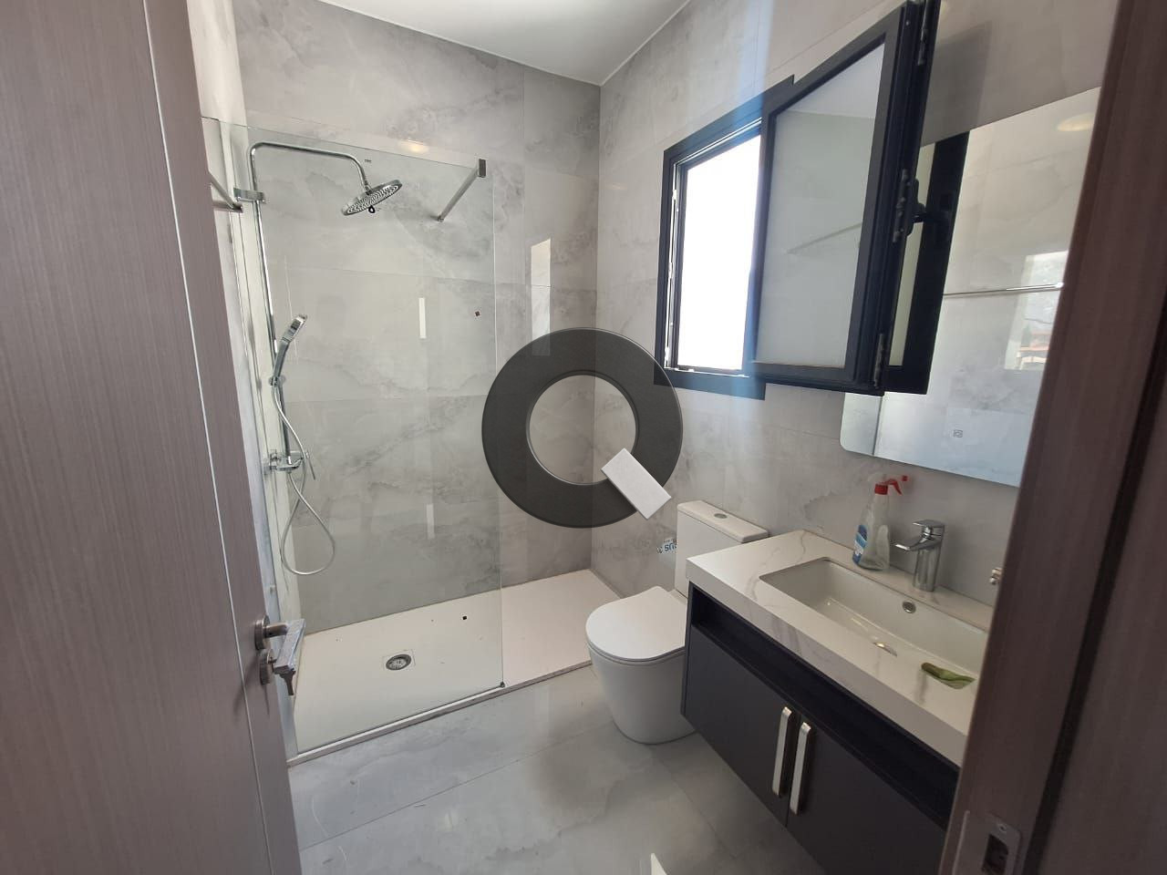 Three-bedroom house — Pyrgos