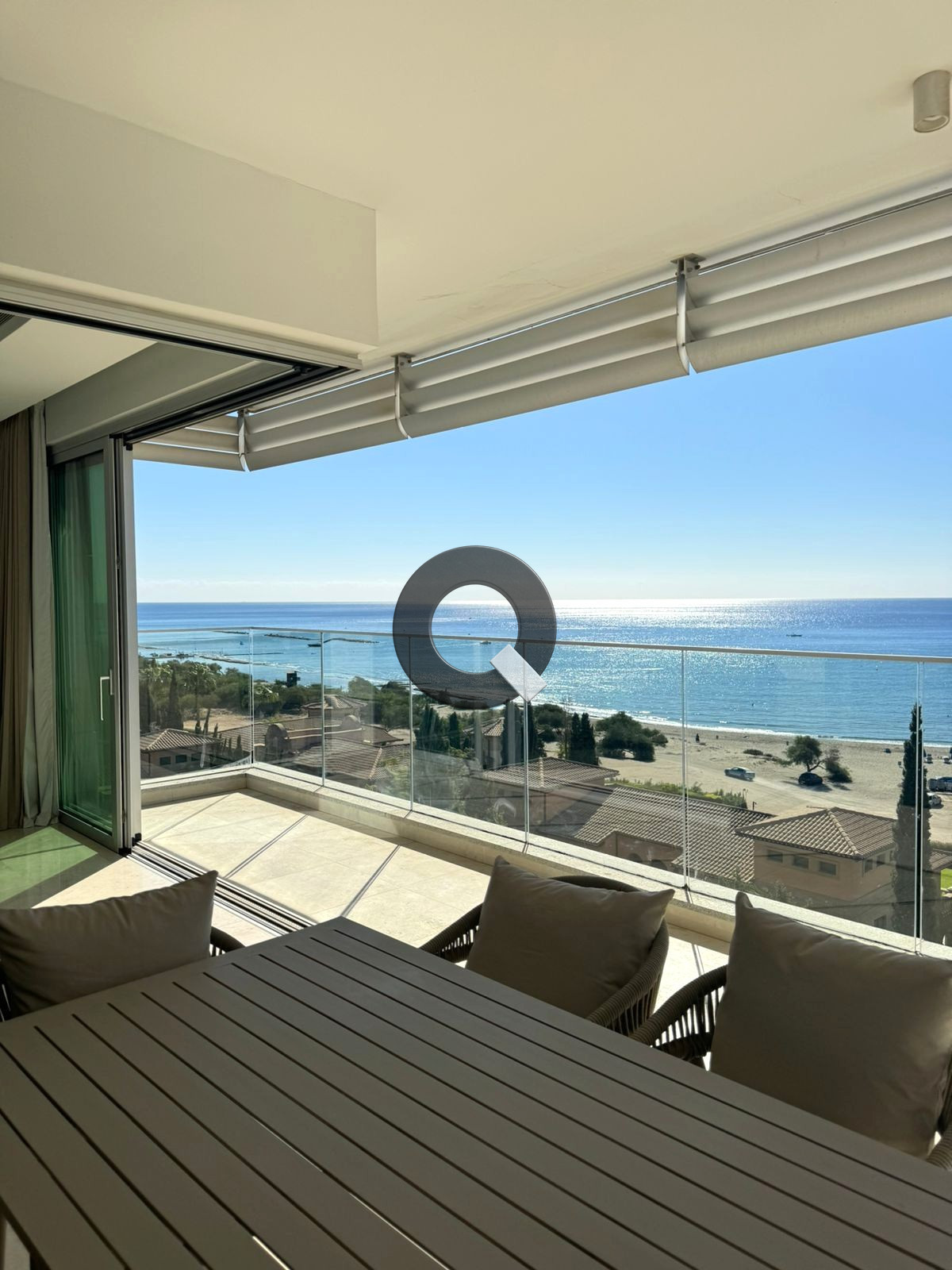 Two-bedroom apartment — Pyrgos