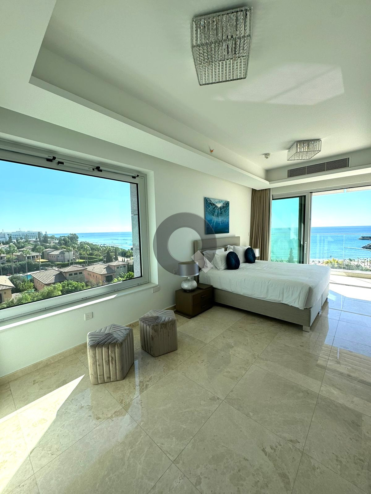 Two-bedroom apartment — Pyrgos