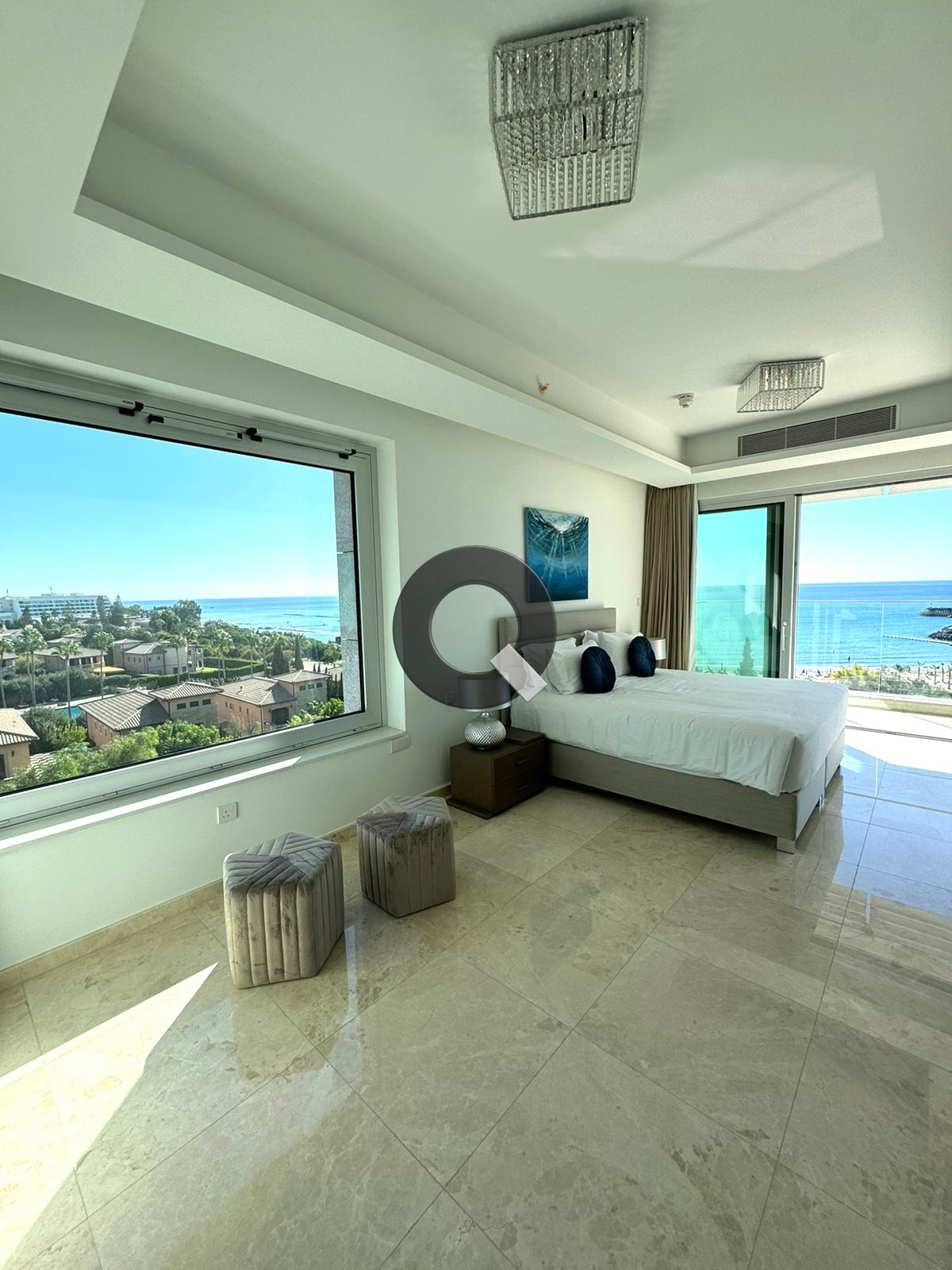 Two-bedroom apartment — Pyrgos