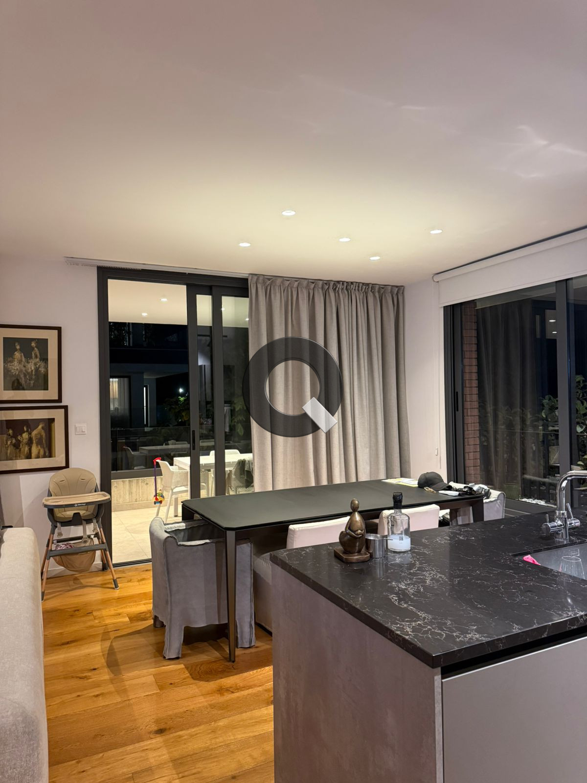 Two-bedroom apartment — Mesa Geitonia