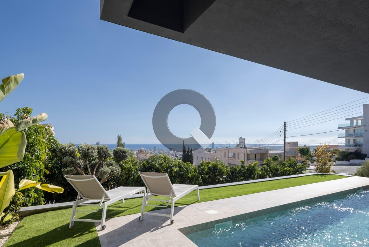 Four-bedroom house — Panthea
