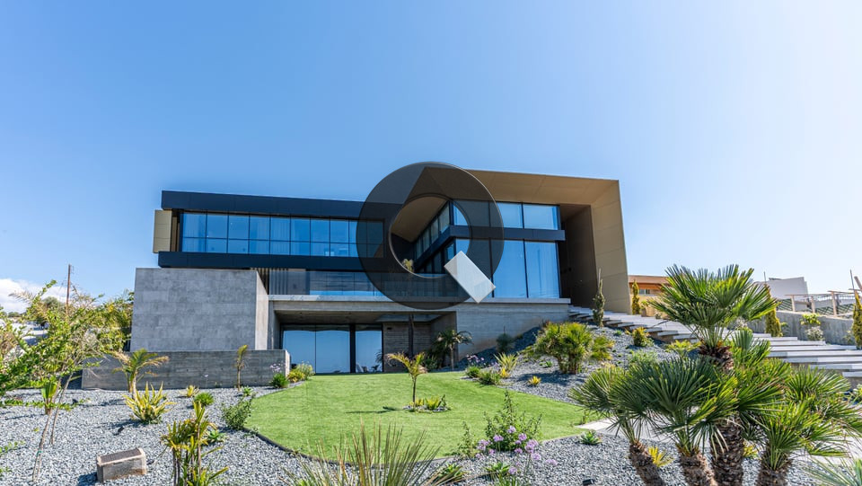 Five-bedroom house — Germasogeia