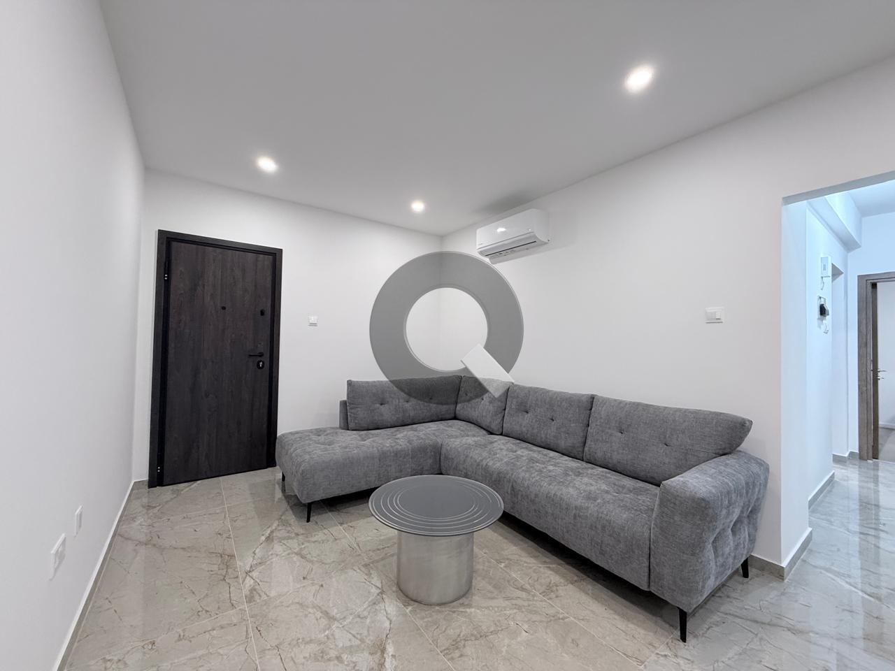 Two-bedroom apartment — Neapolis