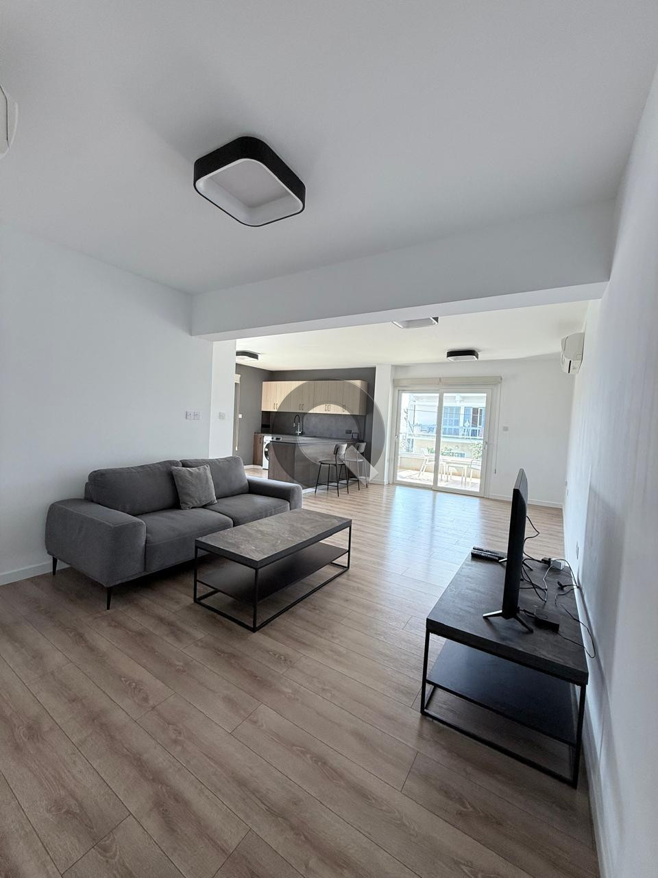 Two-bedroom apartment — Kapsalos