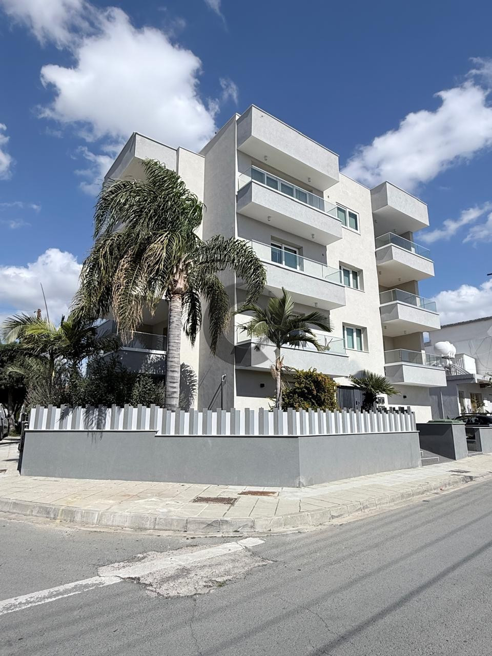 Two-bedroom apartment — Kapsalos