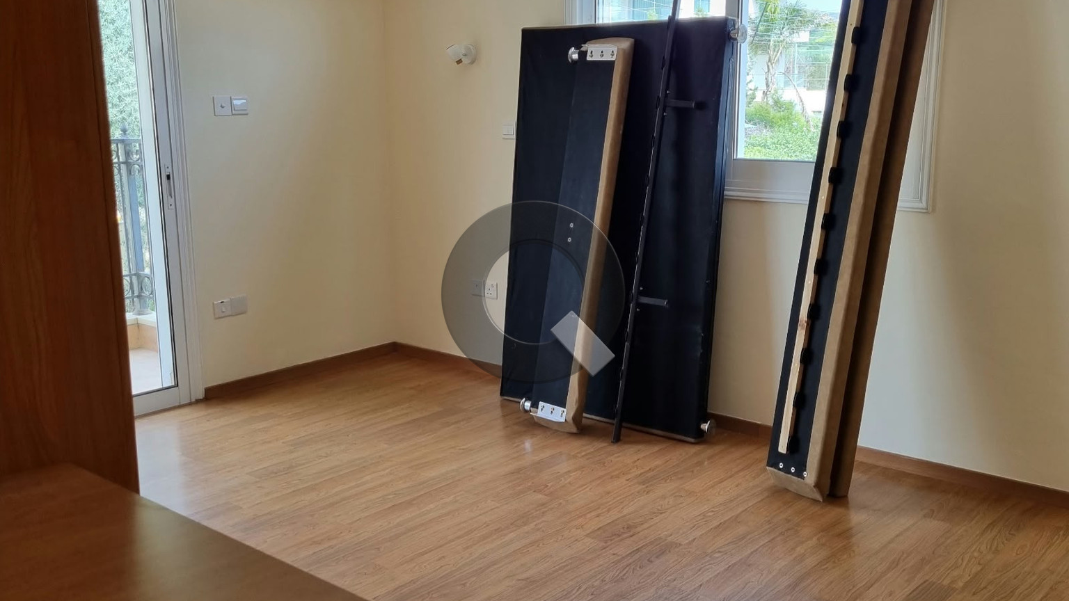Three-bedroom apartment — Germasogeia
