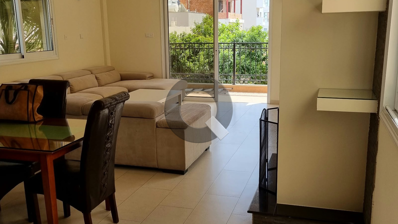 Three-bedroom apartment — Germasogeia