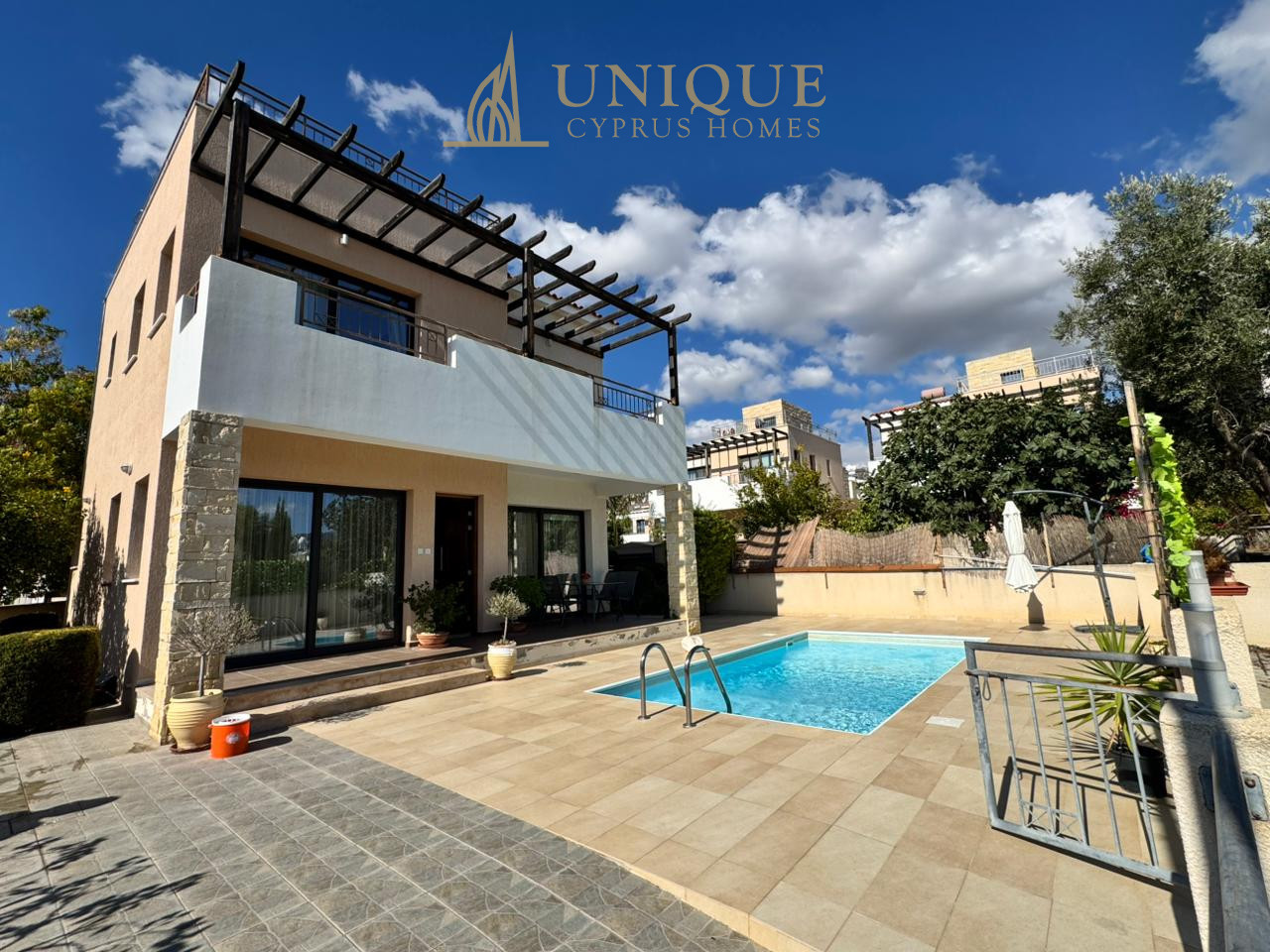 House in Pegeia - Image 2