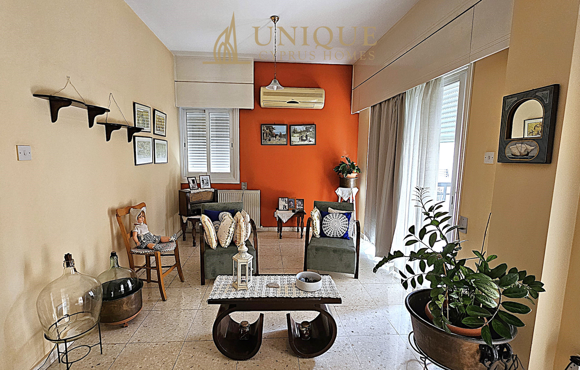 Apartment in Agios Pavlos - view 1