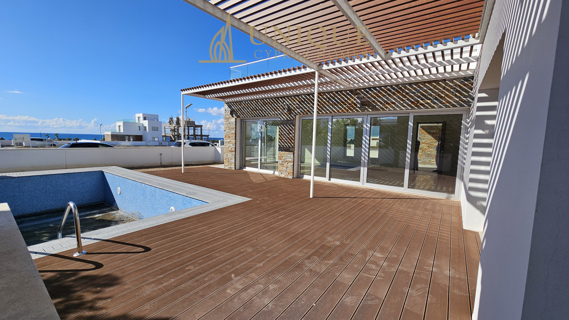 House in Geroskipou - view 1