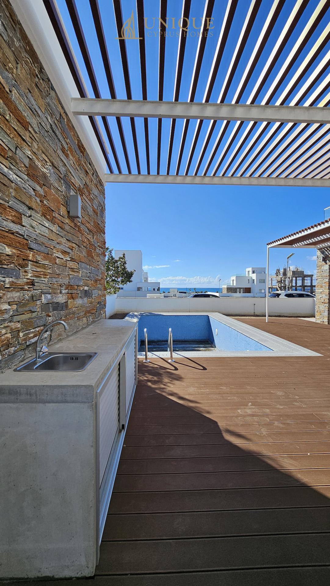 House in Geroskipou - view 1