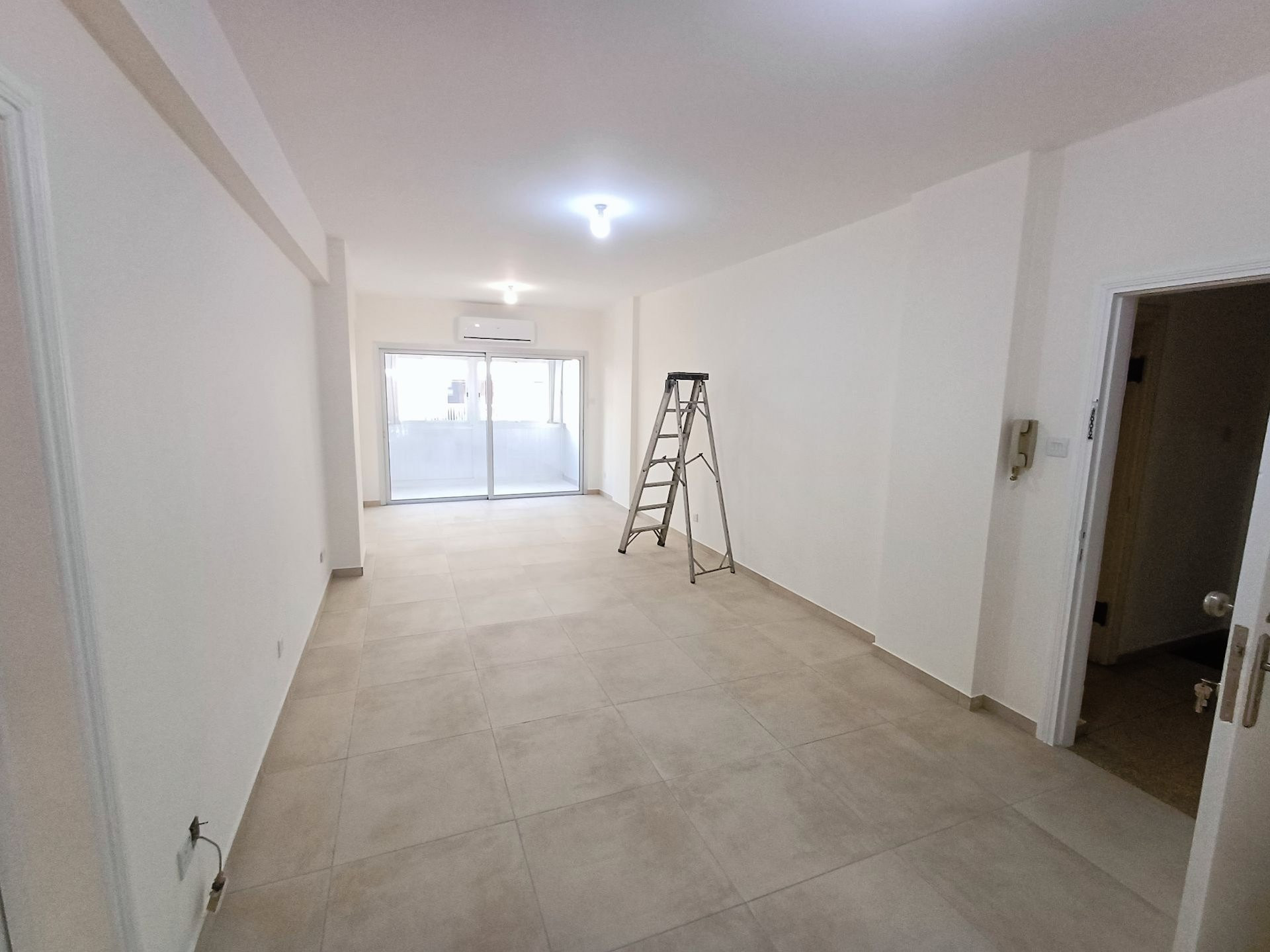 3 Bedroom  Apartment in Strovolos — Dasoupolis, Nicosia