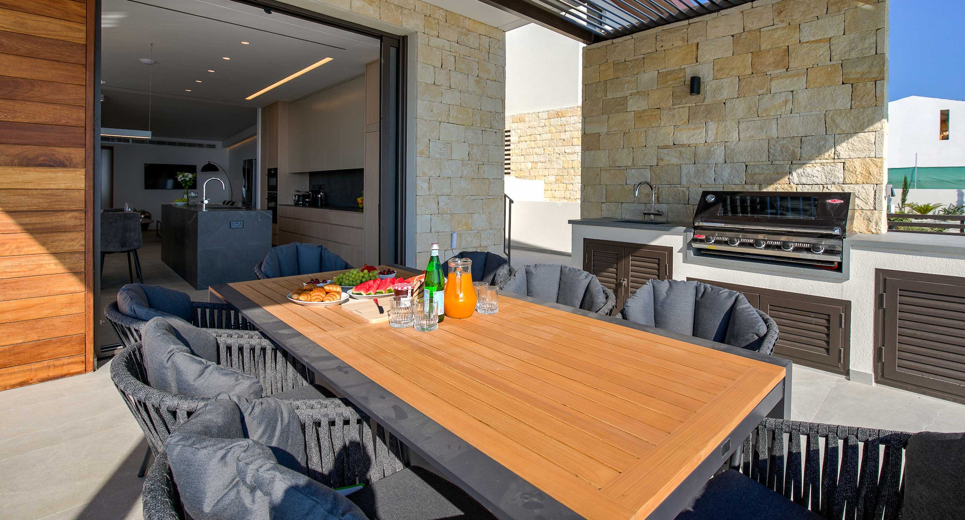 6 Bedroom  Detached House in Aphrodite hills, Paphos