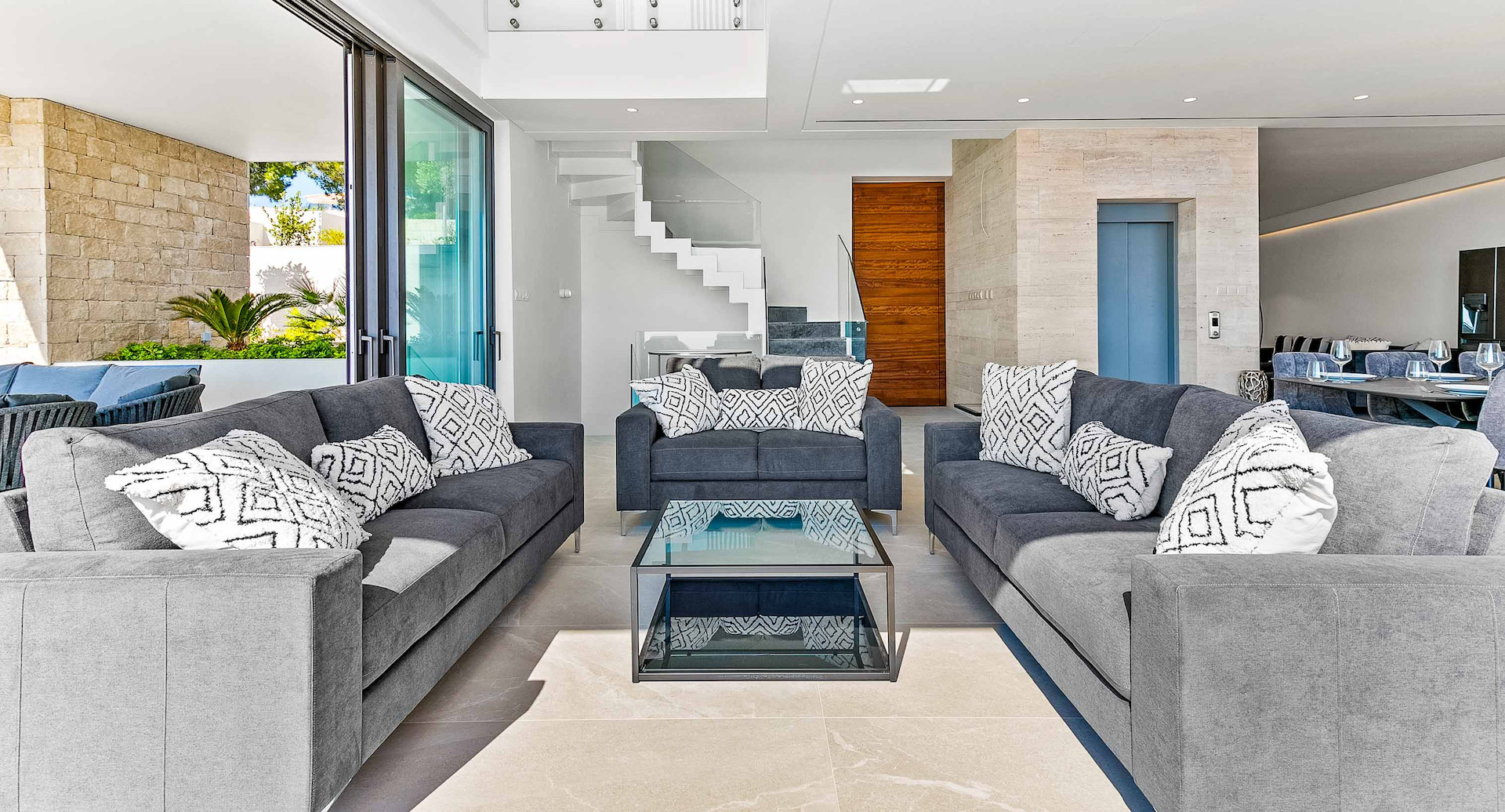 6 Bedroom  Detached House in Aphrodite hills, Paphos