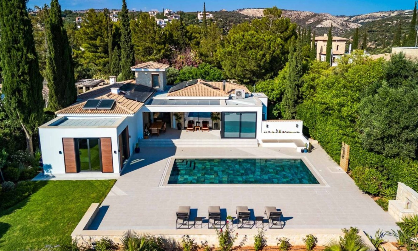4 Bedroom  Detached House in Aphrodite hills, Paphos