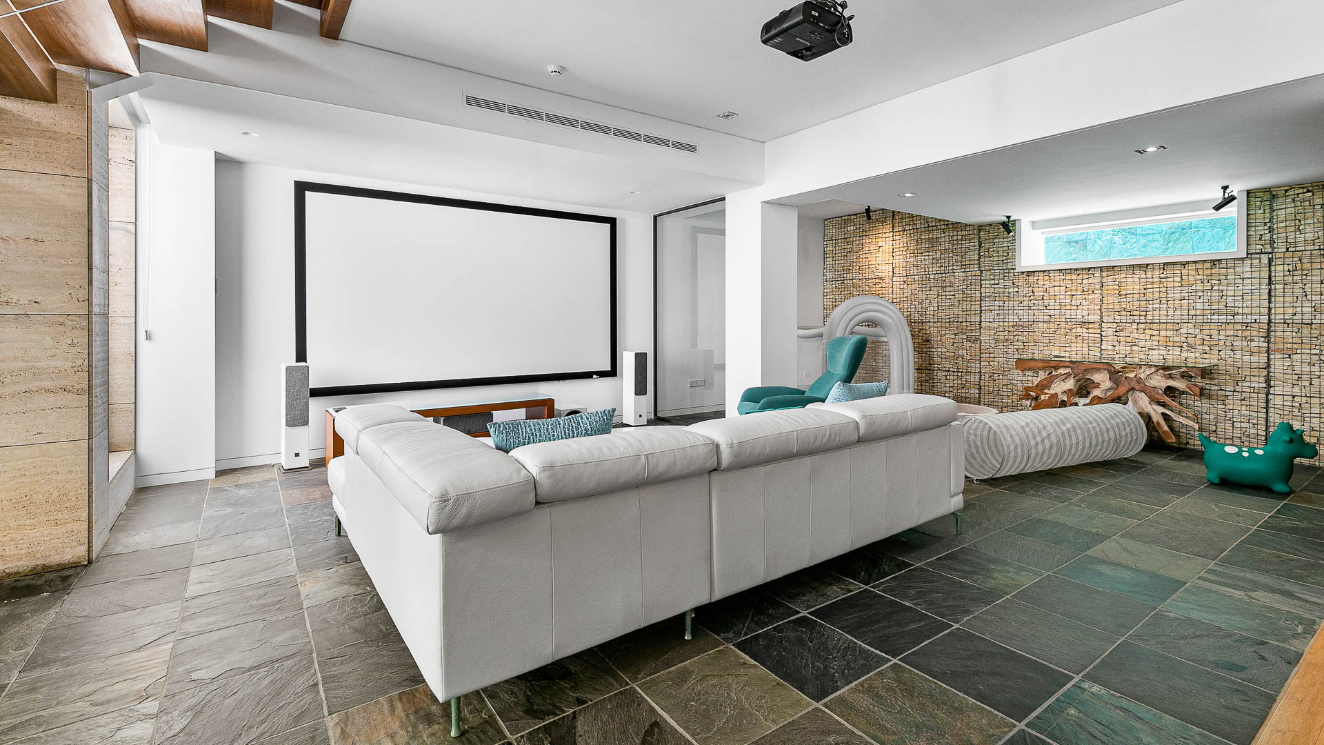 4 Bedroom  Detached House in Aphrodite hills, Paphos
