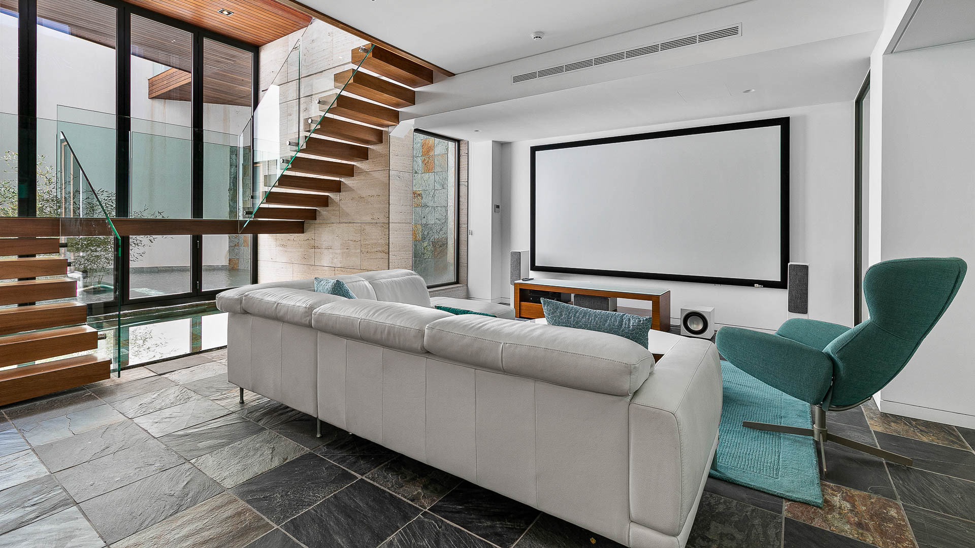 4 Bedroom  Detached House in Aphrodite hills, Paphos
