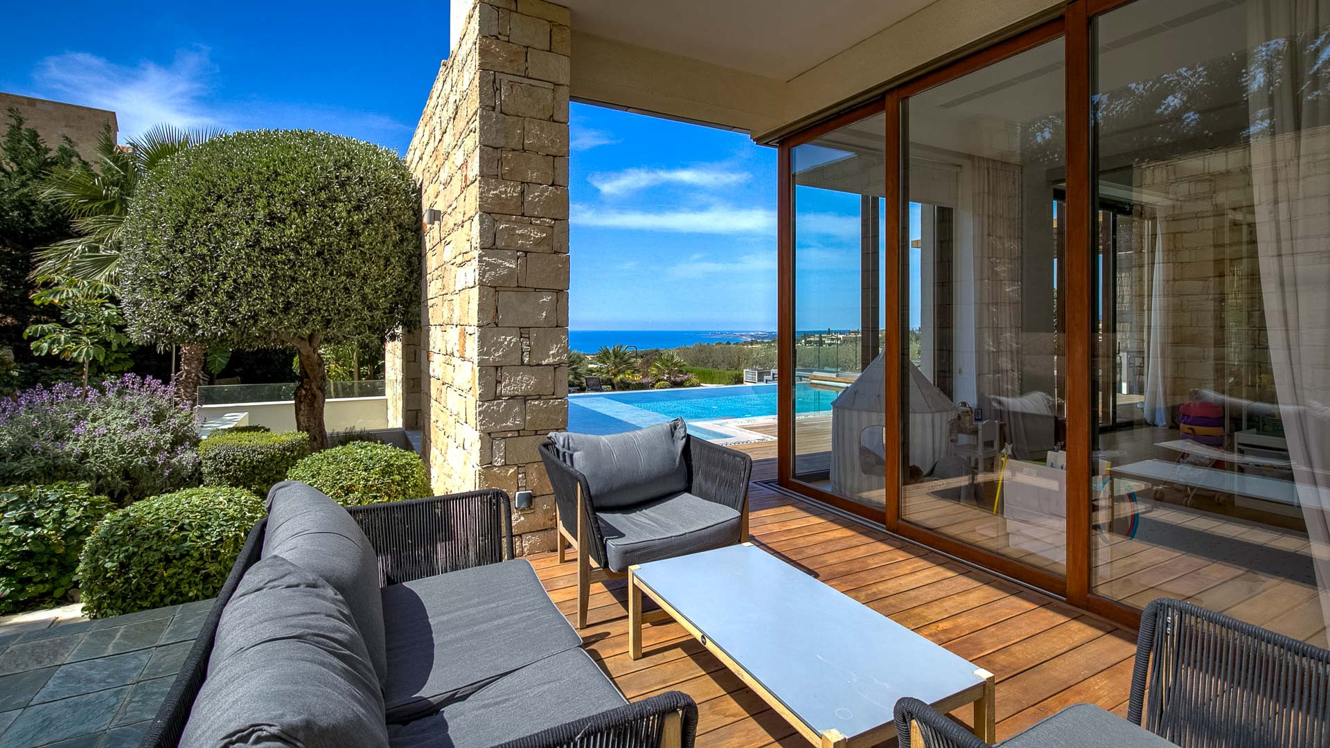 4 Bedroom  Detached House in Aphrodite hills, Paphos