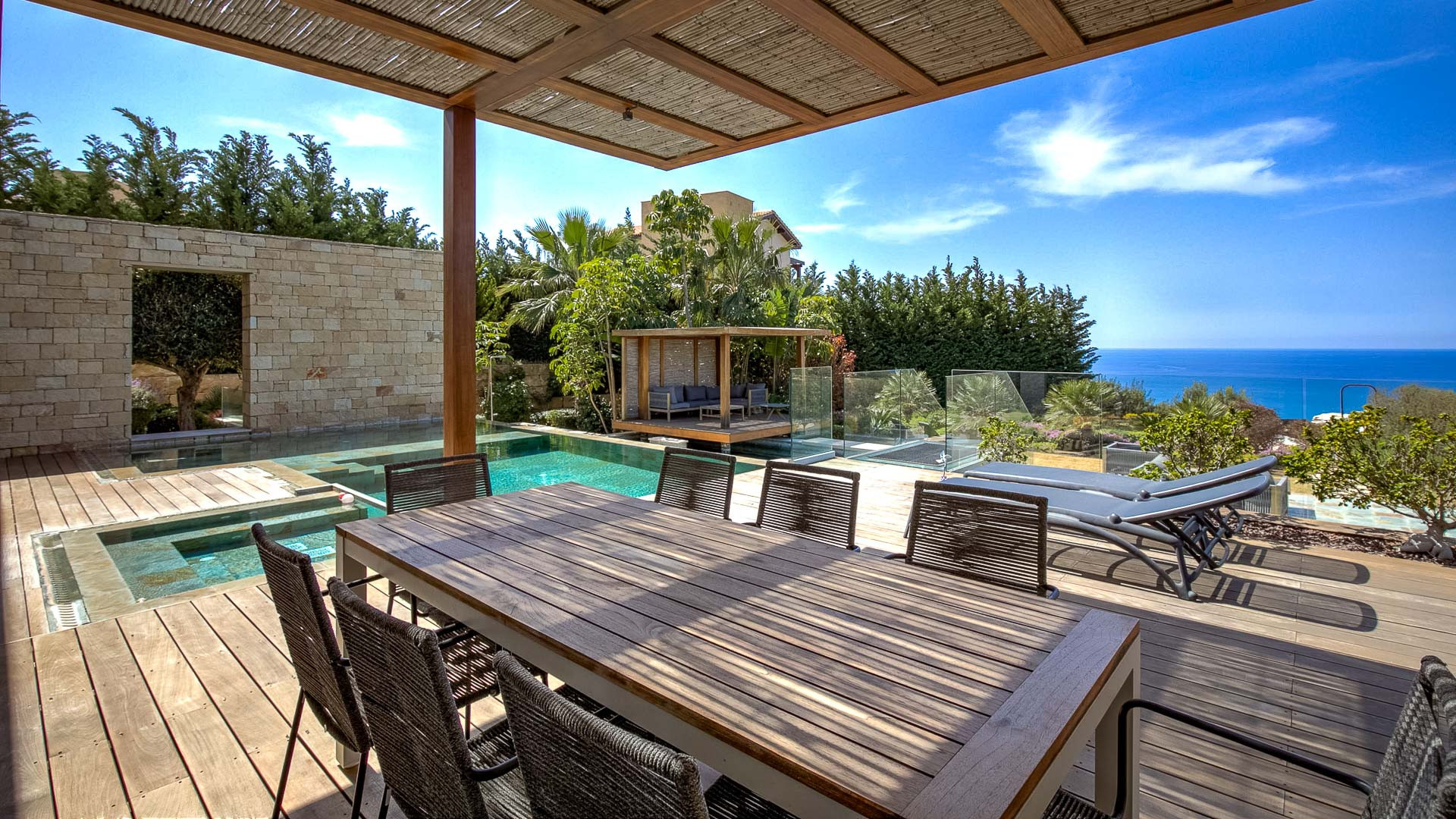 4 Bedroom  Detached House in Aphrodite hills, Paphos